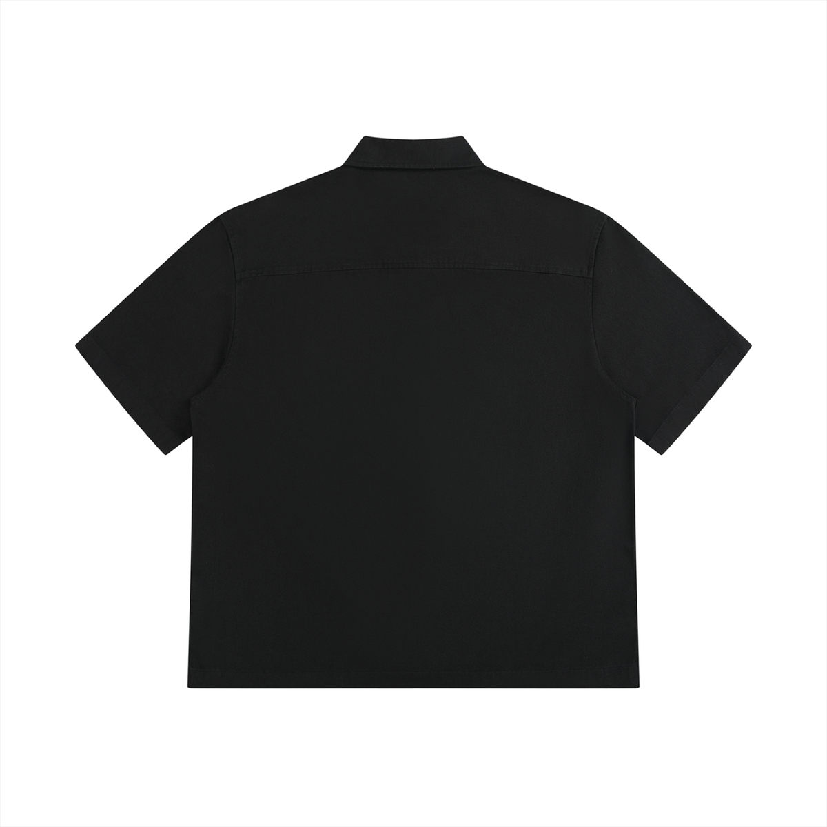 Camicia unisex boxy a maniche corte con tasca applicata