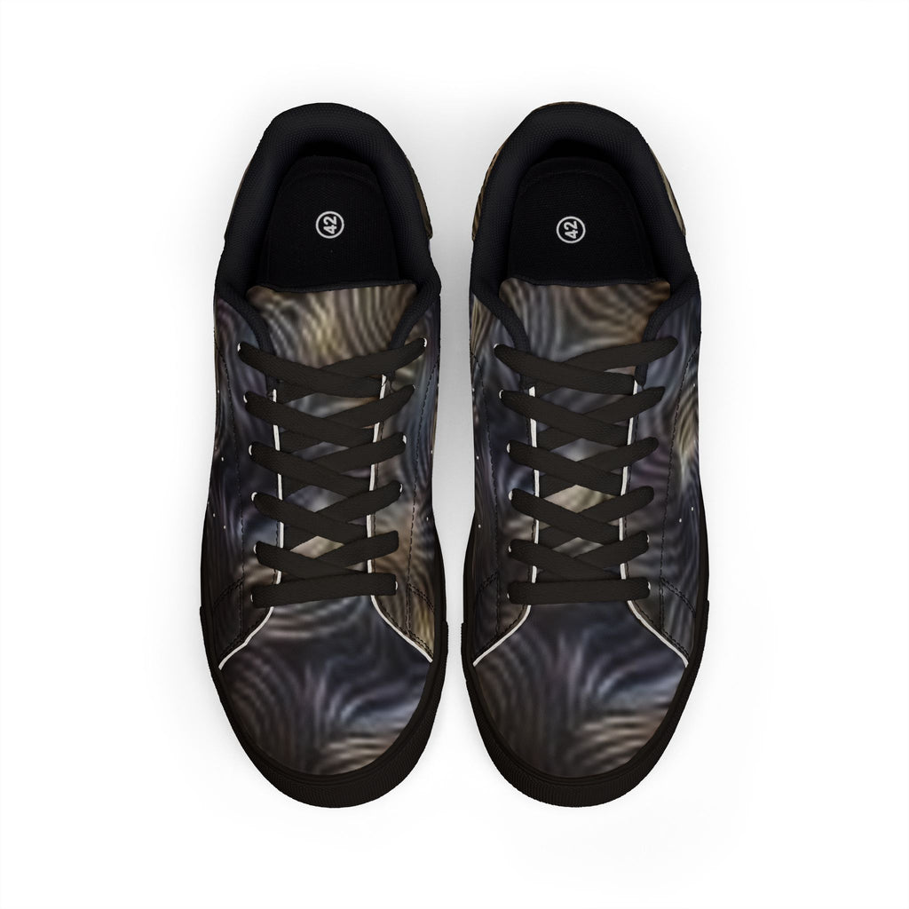 Low-Top Sneakers — Men's Swirl Leather Casual Shoes