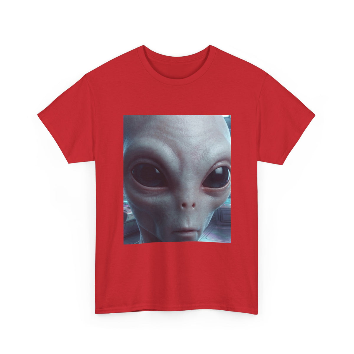 Alien Face Graphic Tee – Close-Up Extraterrestrial Portrait T-Shirt
