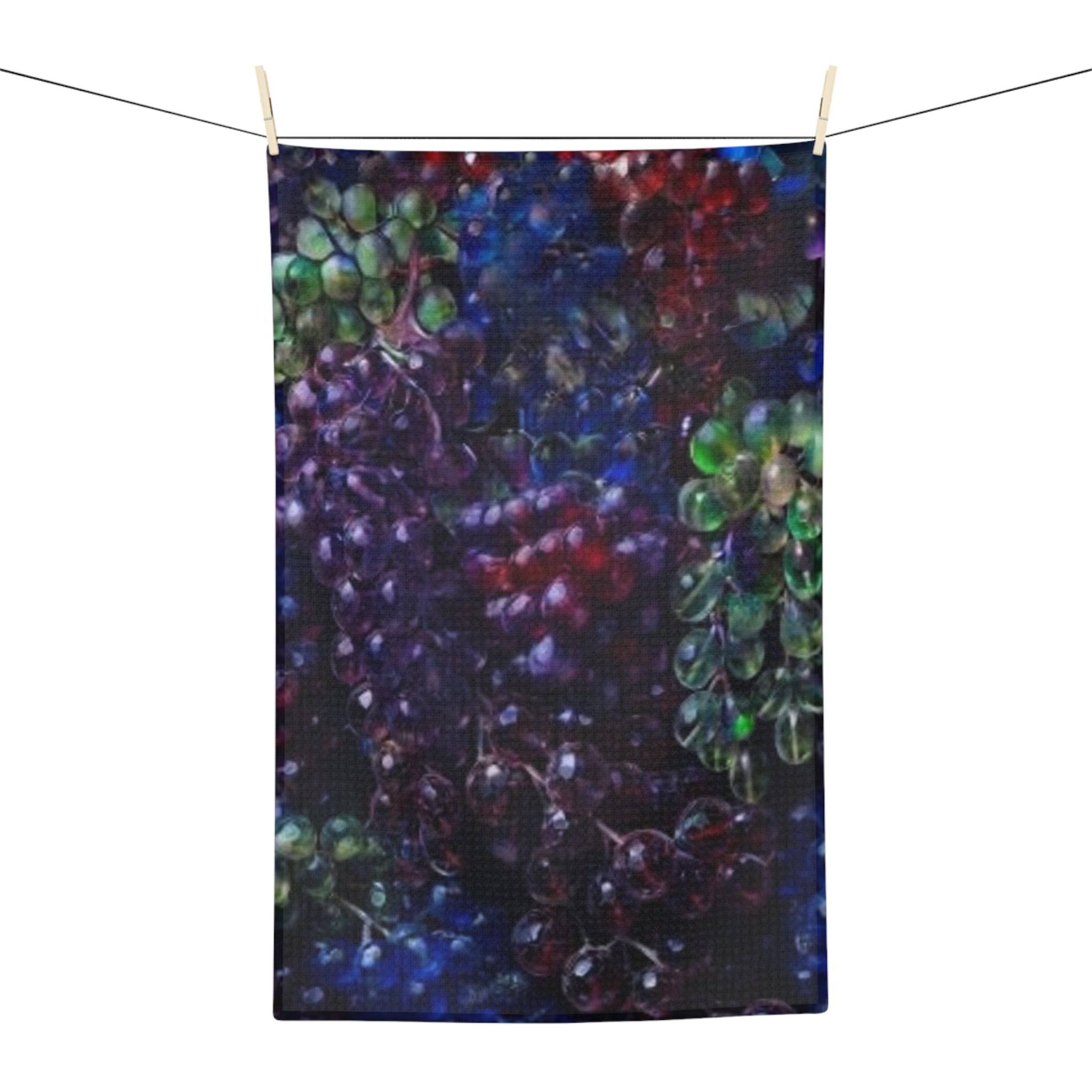 Grape Cluster Microfiber Tea Towel — Vibrant Vineyard Fruit Kitchen Towel