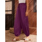Pantaloni a carota da donna con stampa all-over
