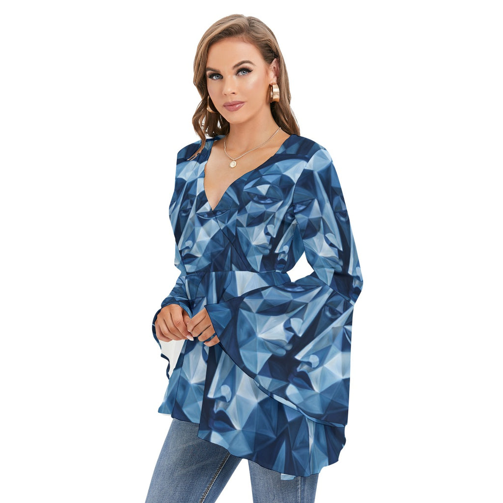 Blusa da donna con stampa all-over, scollo a V e maniche a campana