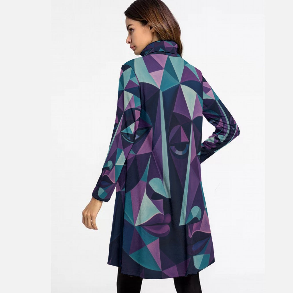 Abito da donna a collo alto con maniche lunghe e stampa all-over
