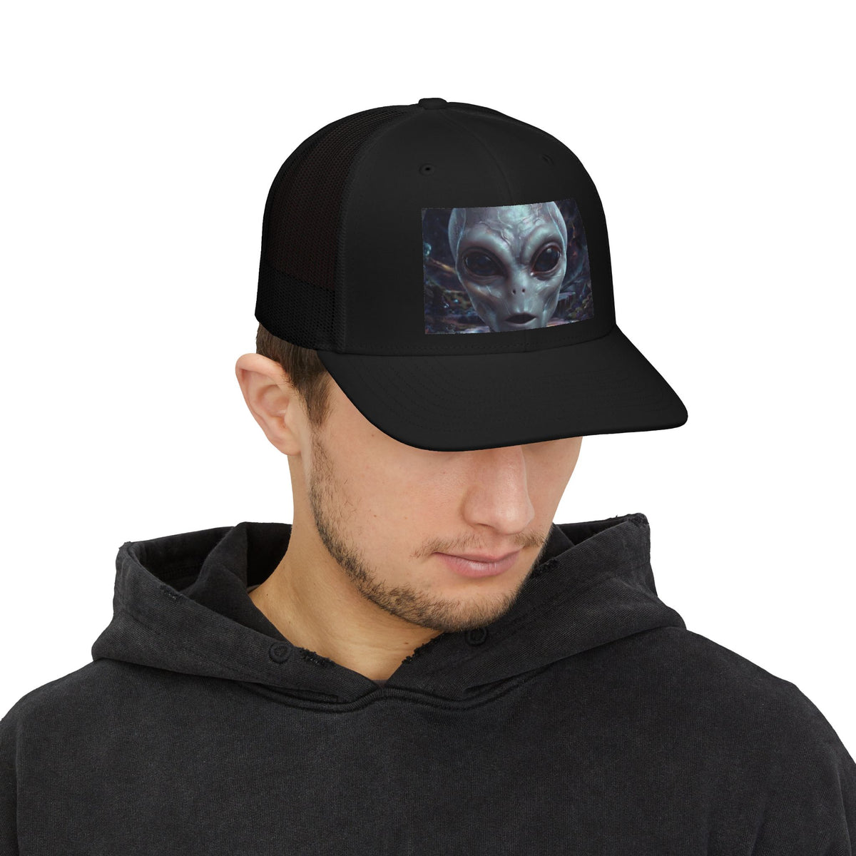 Alien Face Snapback Trucker Cap — Sci‑Fi Extraterrestrial Graphic Hat